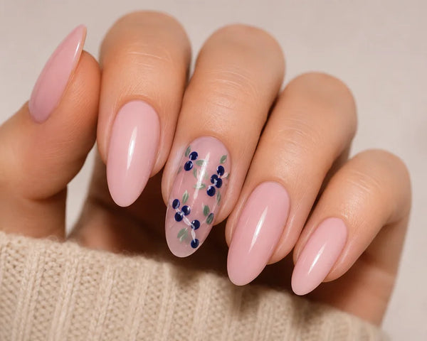 Blueberry nail art 🫐 Zo maak je deze trendy look thuis met Gellak