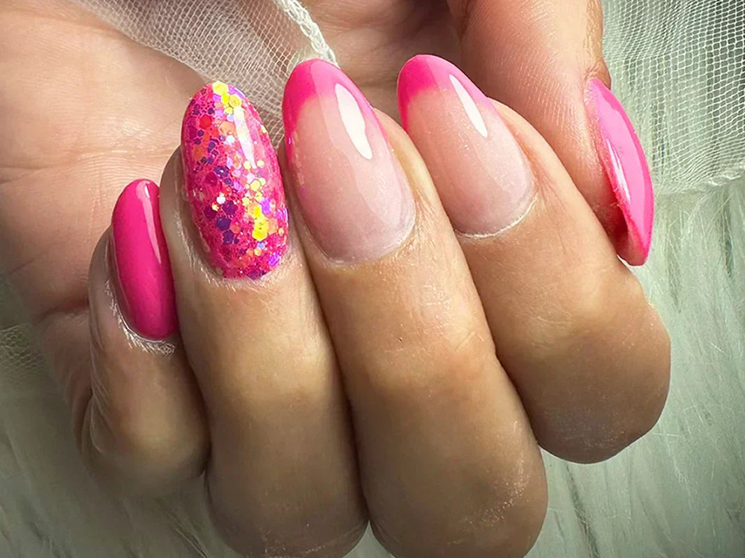 De leukste zomerse nageltrends