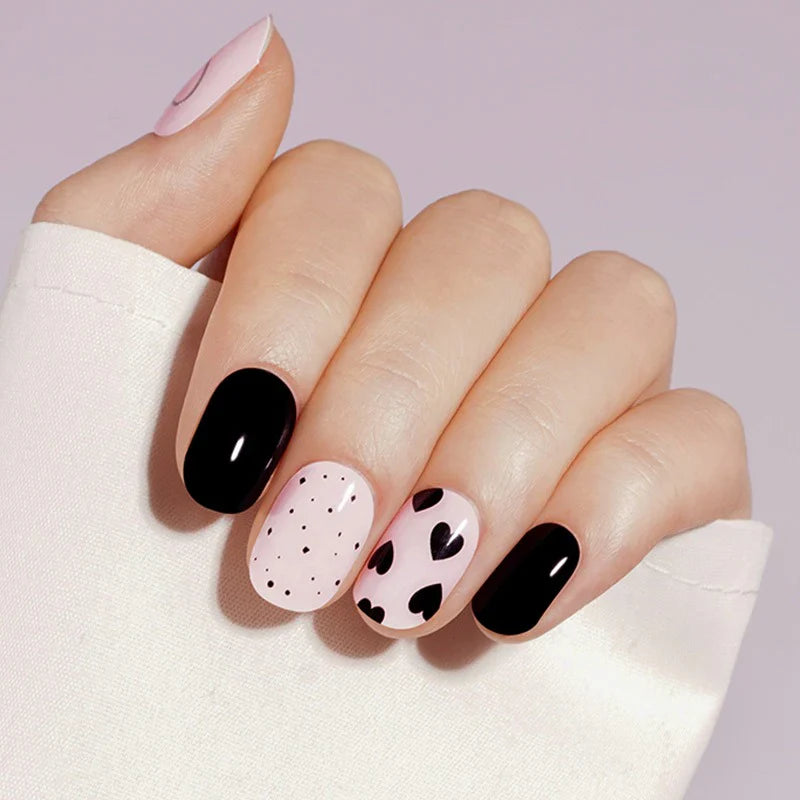Black Pink Mood nagels aan hand - professioneel resultaat