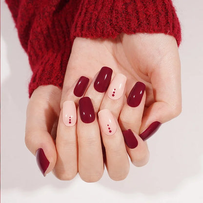 Burgundy Charm gel nagelstickers met warme bordeauxrode tint