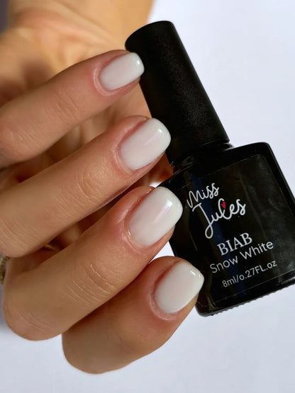 Miss Jules - BIAB Snow White